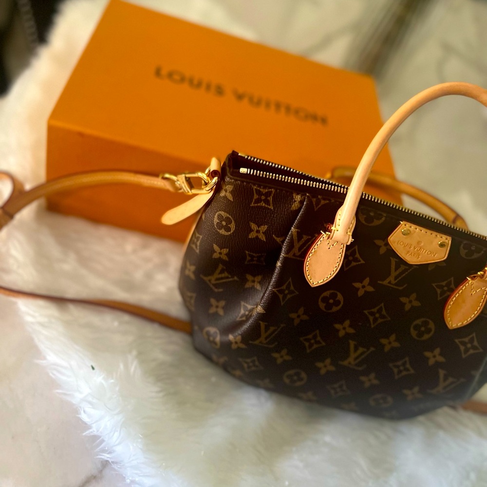 LOUIS VUITTON Monogram Turenne PM